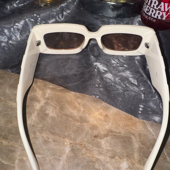 Cream Rectangular Sunglasses - Picture 2 of 3
